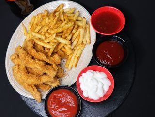 კაჯუნური უპირატესობის მენიუ 2 ადამიანისთვის (202)