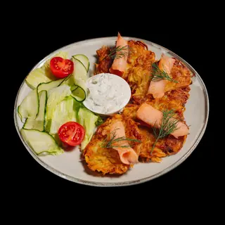 Potatoe dranik with smoked salmon
