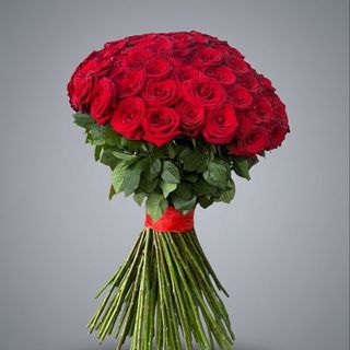 101 Red Roses Bouquet "The Royal Gesture"