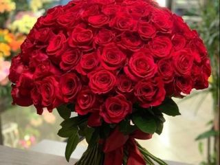 100 წითელი ვარდი (წინასწარი შეკვეთით)