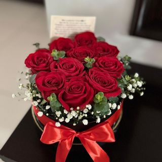 წითელი ვარდების ბოქსი (10ც)