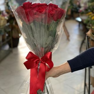 წითელი ვარდები (10ც)