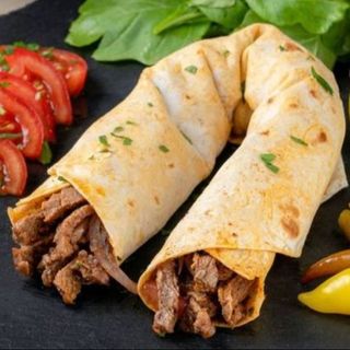 XL ET TANTUNİ ლავაში ნაჭრის ხორცით