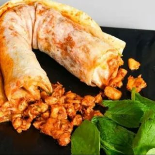 Double flatbread chicken tantuni ÇİFT LAVAŞ TANTUNİ