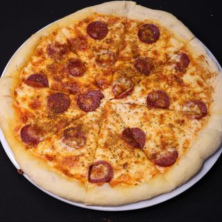 პეპერონის პიცა 28 სმ (362)