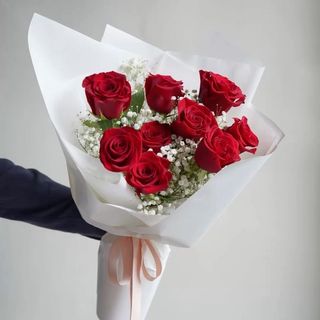 წითელი ვარდები (10ც)