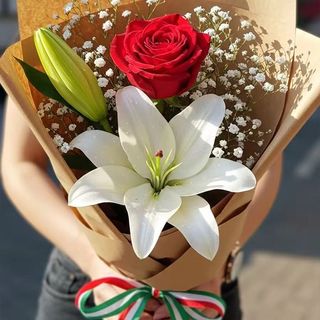 ლილია და ვარდი