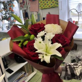 ლილია და ვარდი