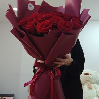 წითელი ვარდები (15ც)