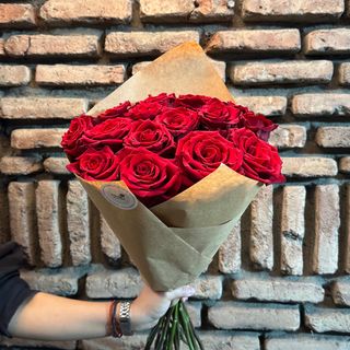 ჰოლანდიური წითელი ვარდი 20 ტოტი