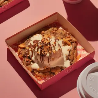 Caramel Crush (B&M Cookie with ice cream)