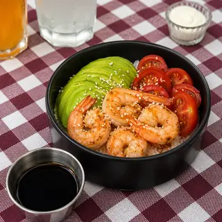 პოკე ავოკადოთი და კრევეტებით, ბრინჯი/Poke with avocade and shrimps