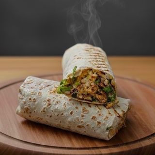 ქათმის შაურმა/Chicken Shawarma