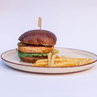 Burger od batata i kukuruza