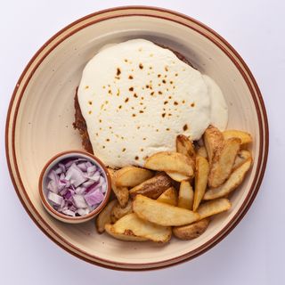 GURMANSKA PLJESKAVICA S KAJMAKOM