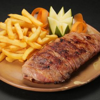 Punjeni batak zabatak u svinjskoj maramici