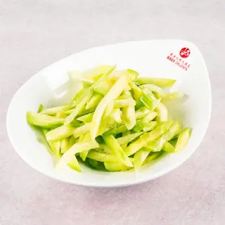 8 Salata od krastavaca