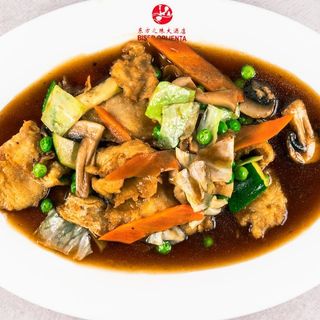 31 Pohani oslić s povrćem