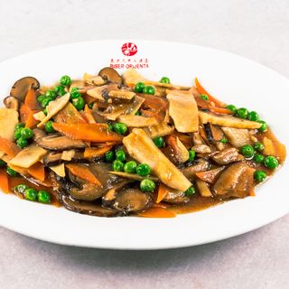 122 Pirjani bambus s kineskim gljivama