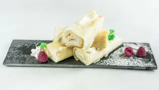Slatke zapečene palačinke sa svježim sirom