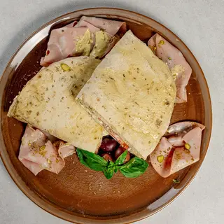 Calzone Mortadella