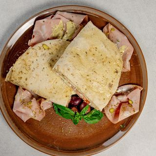 Calzone Mortadella