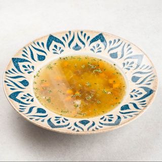 Goveđa juha s domaćim rezancima