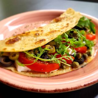 Mediteranska Piadina