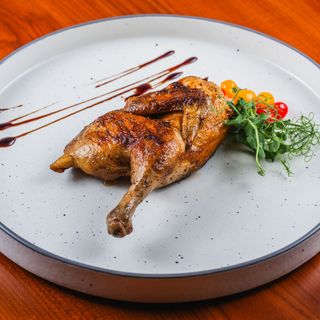 Pijetlić sous vide s grilla s demi glace umakom