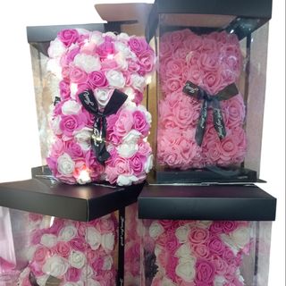 SVIJETLEĆI MEDO OD RUŽA