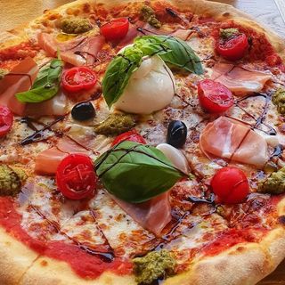 Pesto & Burrata