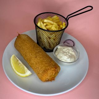 Pohana pulačinka meksička + pommes frites