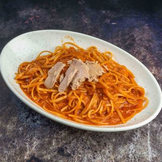 Linguini sa tunjevinom