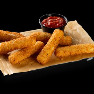 Panirani štapići mozzarella