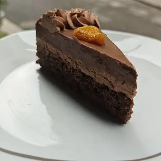 Čokoladna torta s narančama