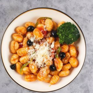 Njoke s plodovima mora