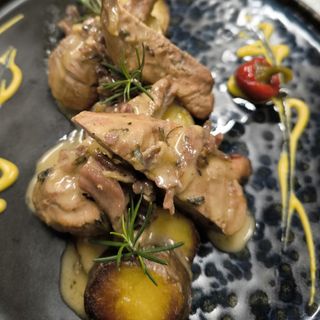 SVINJSKI FILE U MAKU ŠLJIVA