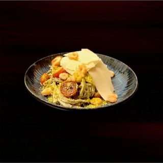 Tagliatelle s gamberima i pistacijom