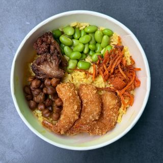 Morska salata sa prženim kozicama