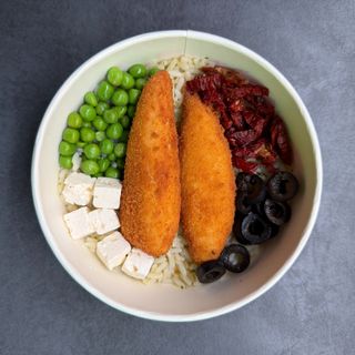 Mediteranska pileća salata