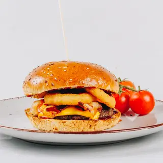 BBQ Burger + pomfrit