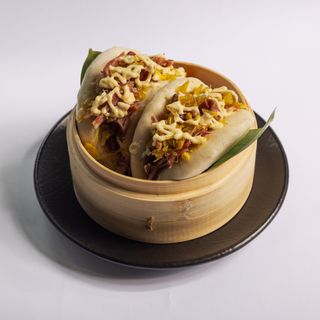 Bao buns Pulled pork