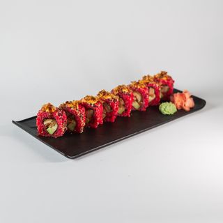 Uramaki Pink tori roll