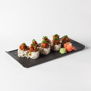 Uramaki Philadelphia tartar roll