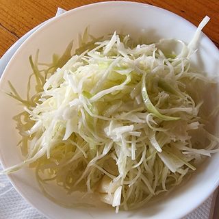Salata od svježeg kupusa