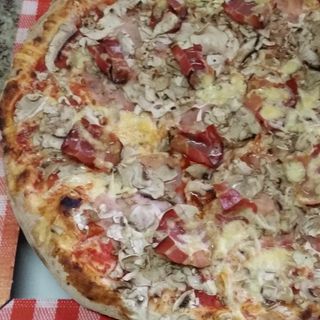 Pizza Zagorska
