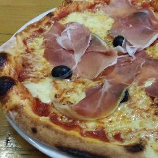 Pizza Dalmatinska
