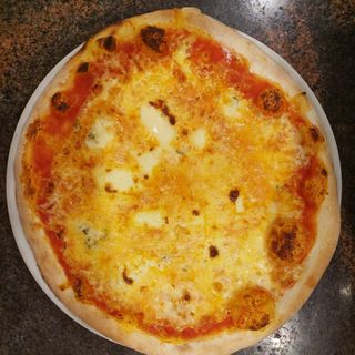 Pizza Quatro Formaggi