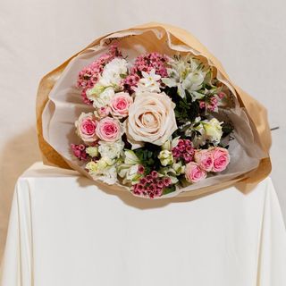 buket mix cvijeća S