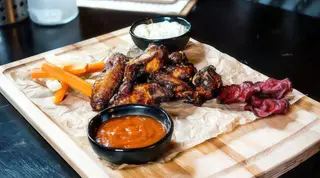 Buffalo chicken wings